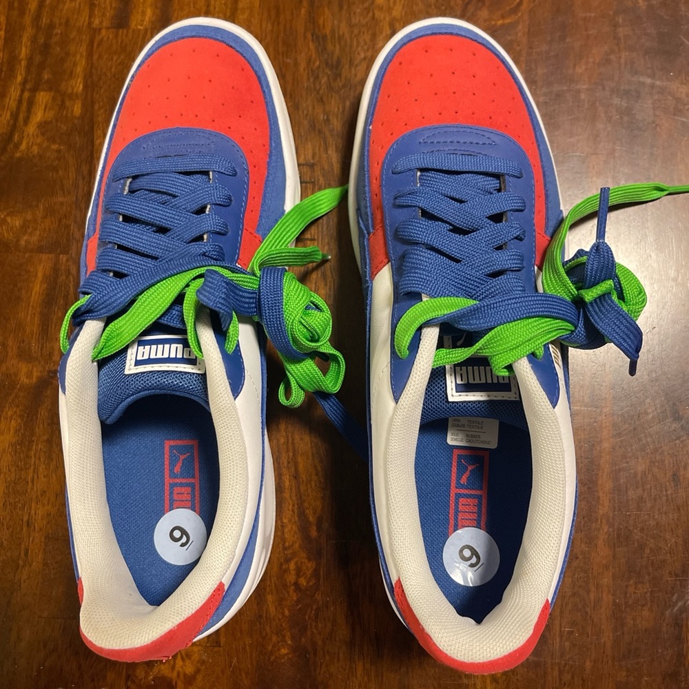 Puma Women’s Sneakers in Red and Blue with Green Laces